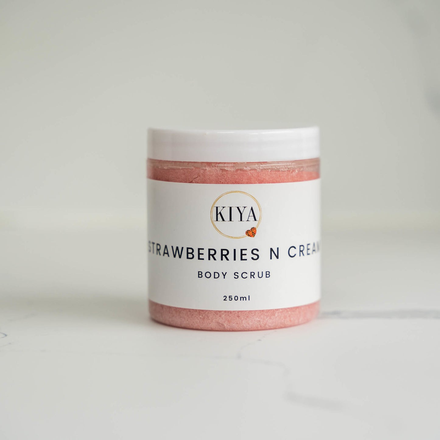 STRAWBERRIES N CREAM BODY SCRUB